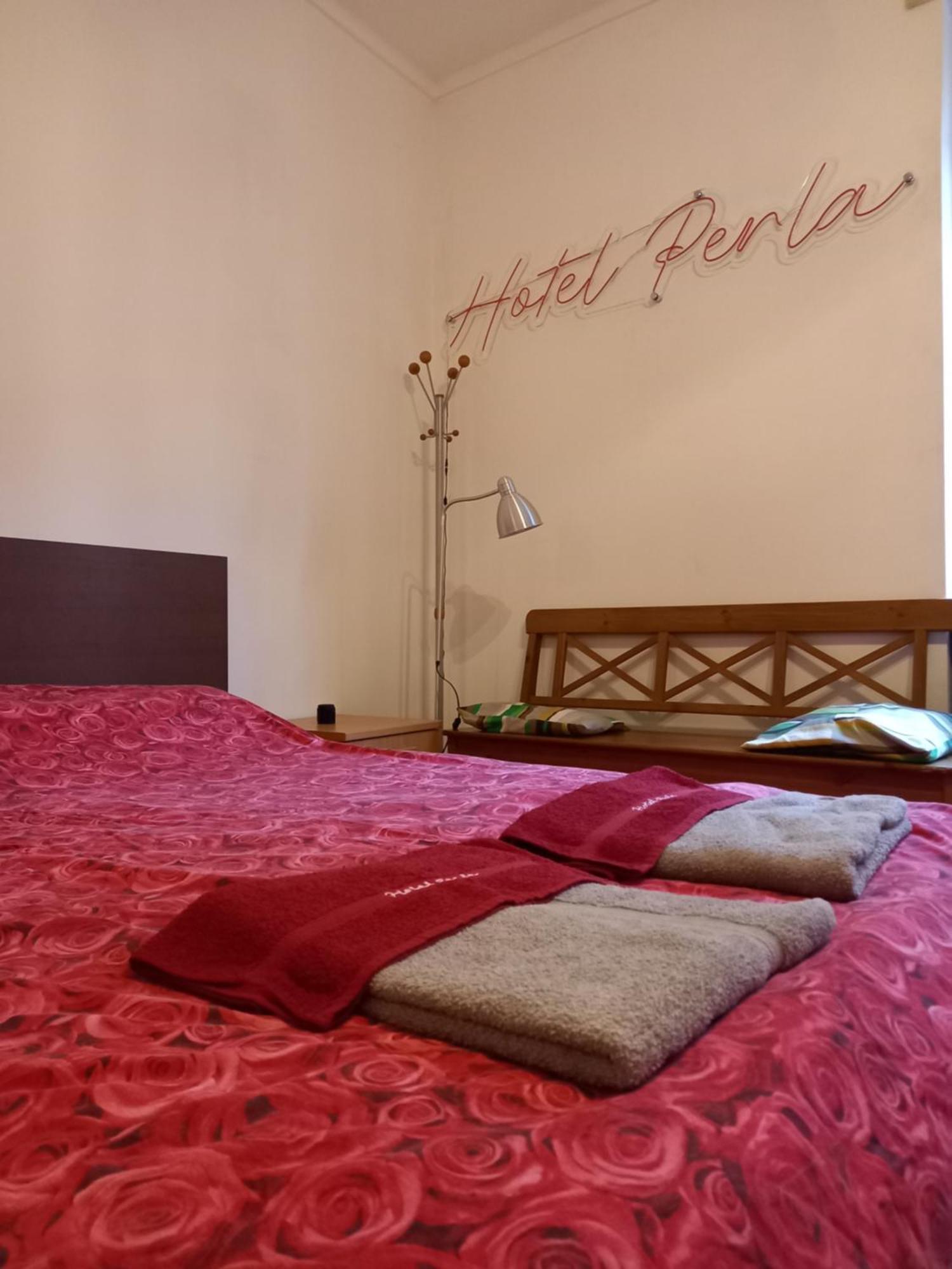 La Perla Di Vanchiglia Turin Exteriör bild